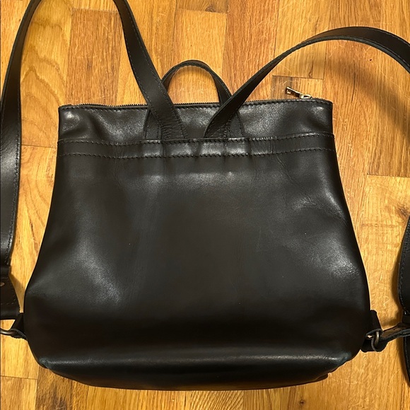 Portland Leather Classic Tote Backpack - Picture 4 of 5